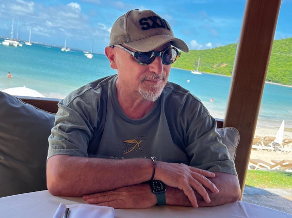 Photo Alain Warth with a cap